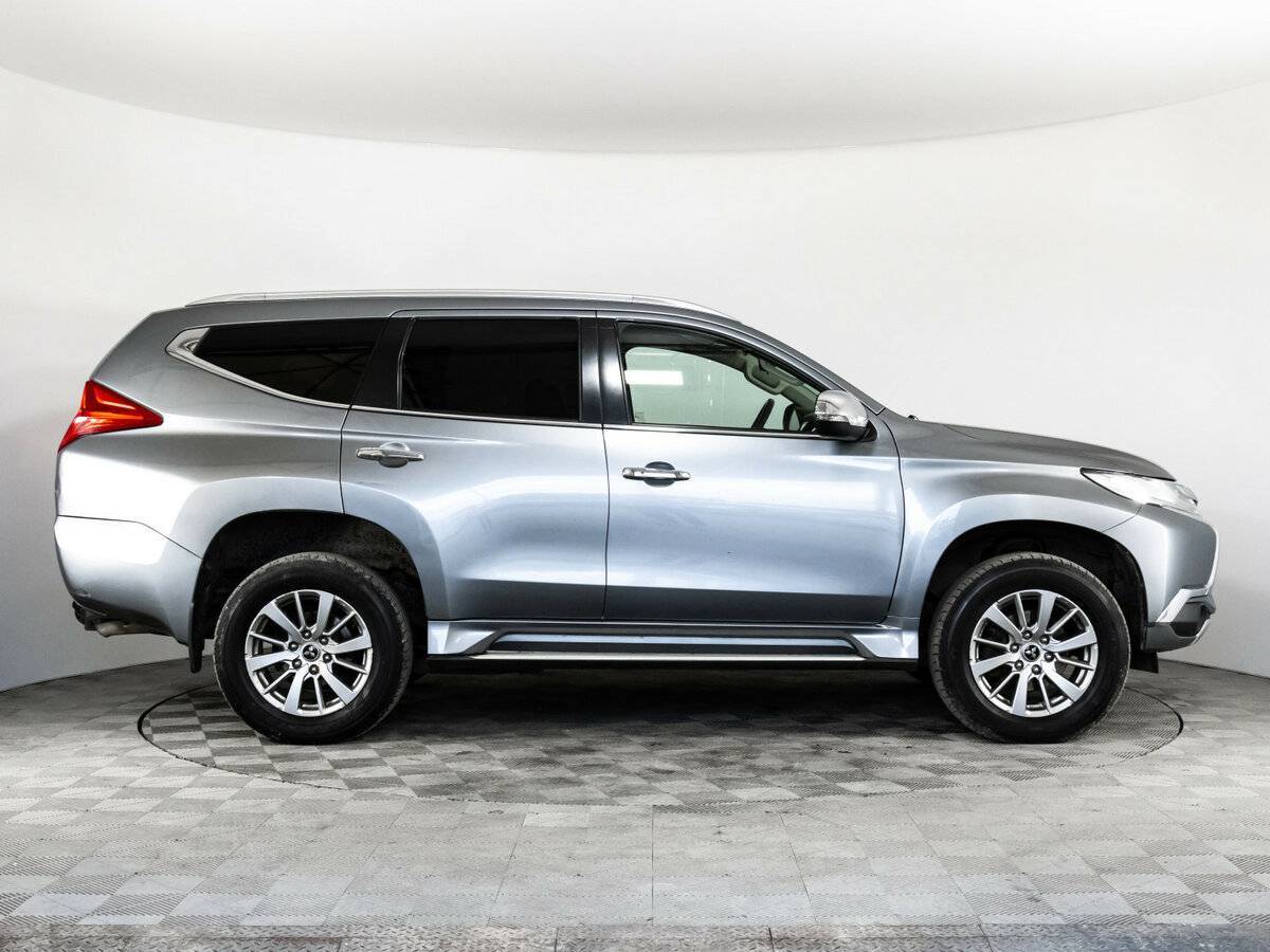Mitsubishi Pajero Sport, 2017 Фото №4