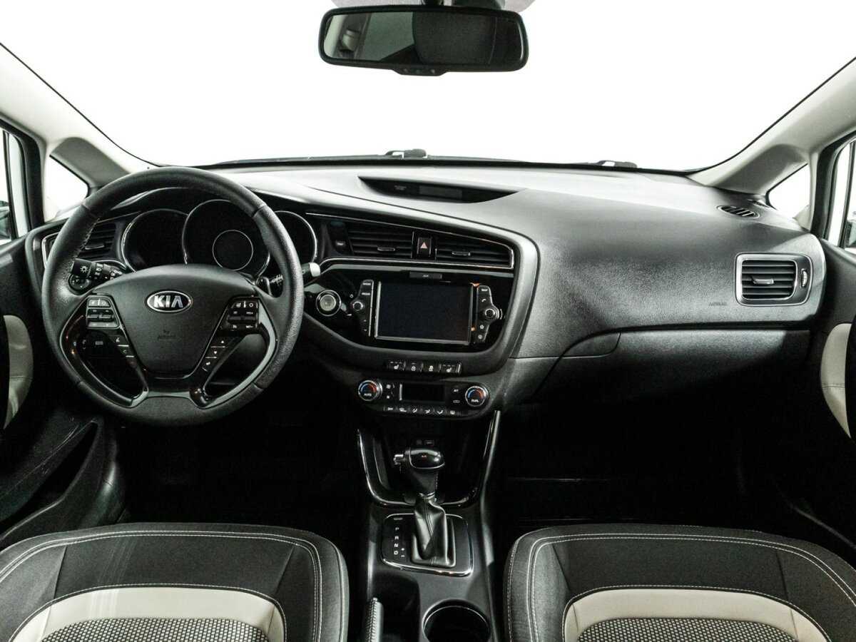 Kia Ceed, 2018 Фото №13