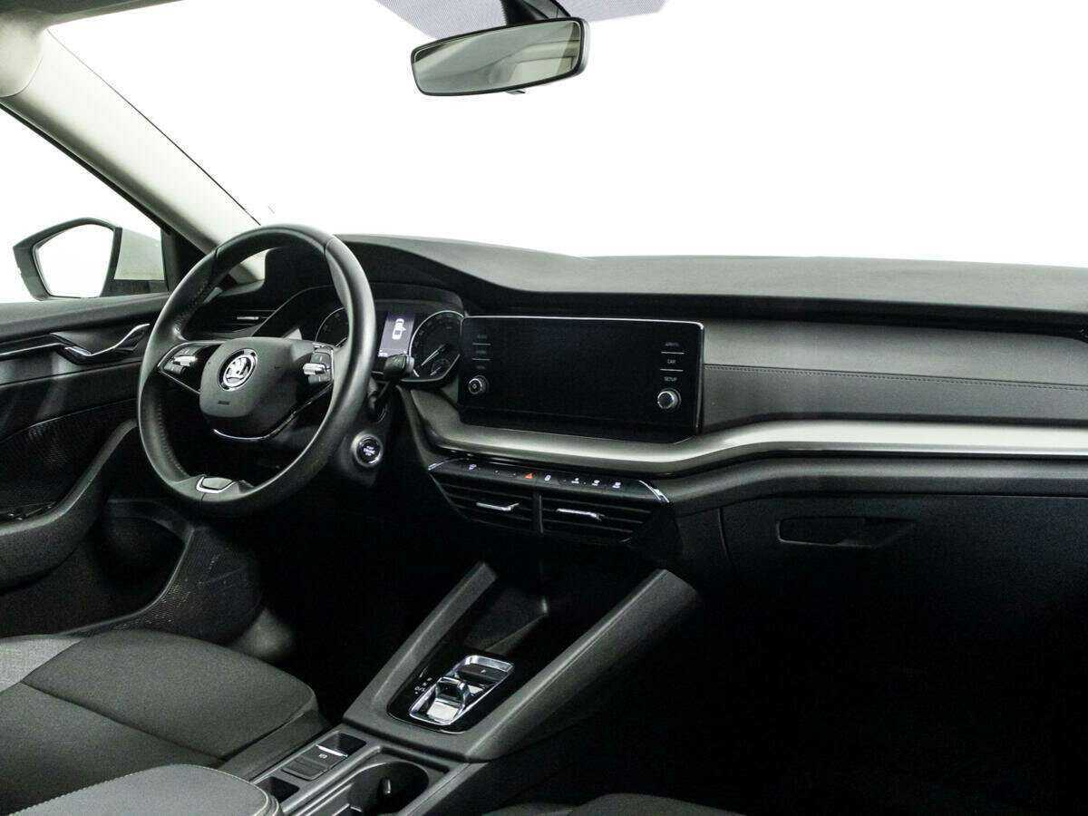 Skoda Octavia, 2021 Фото №9