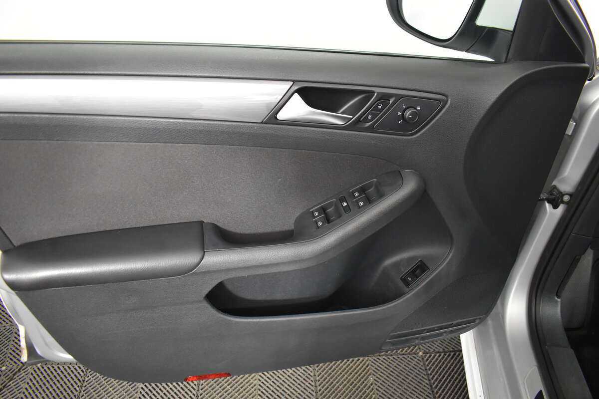 Volkswagen Jetta, 2016 Фото №13