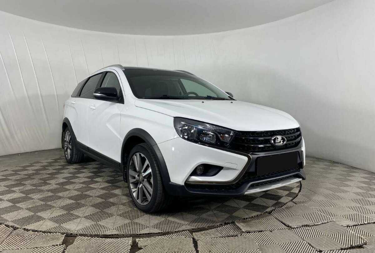Lada (ВАЗ) Vesta SW, 2021 Фото №3