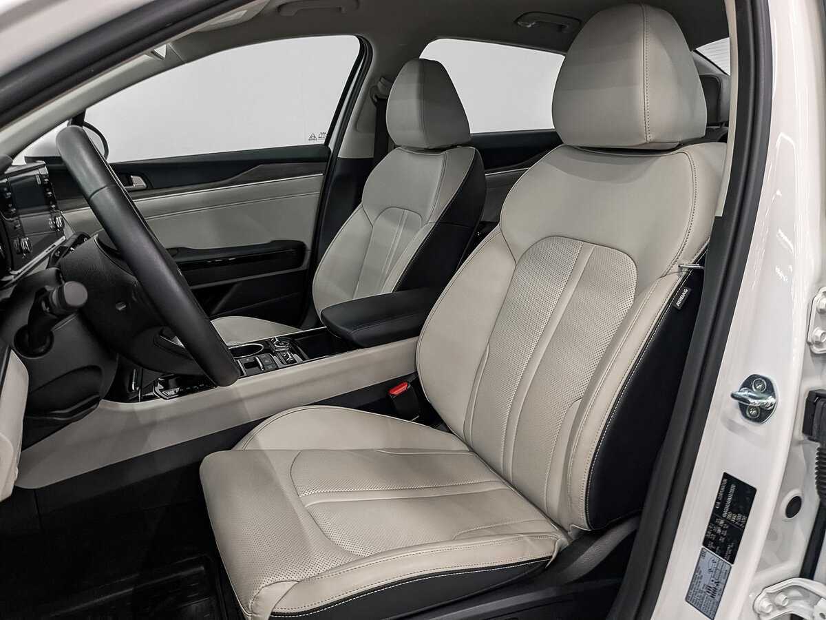 Kia K5, 2022 Фото №19