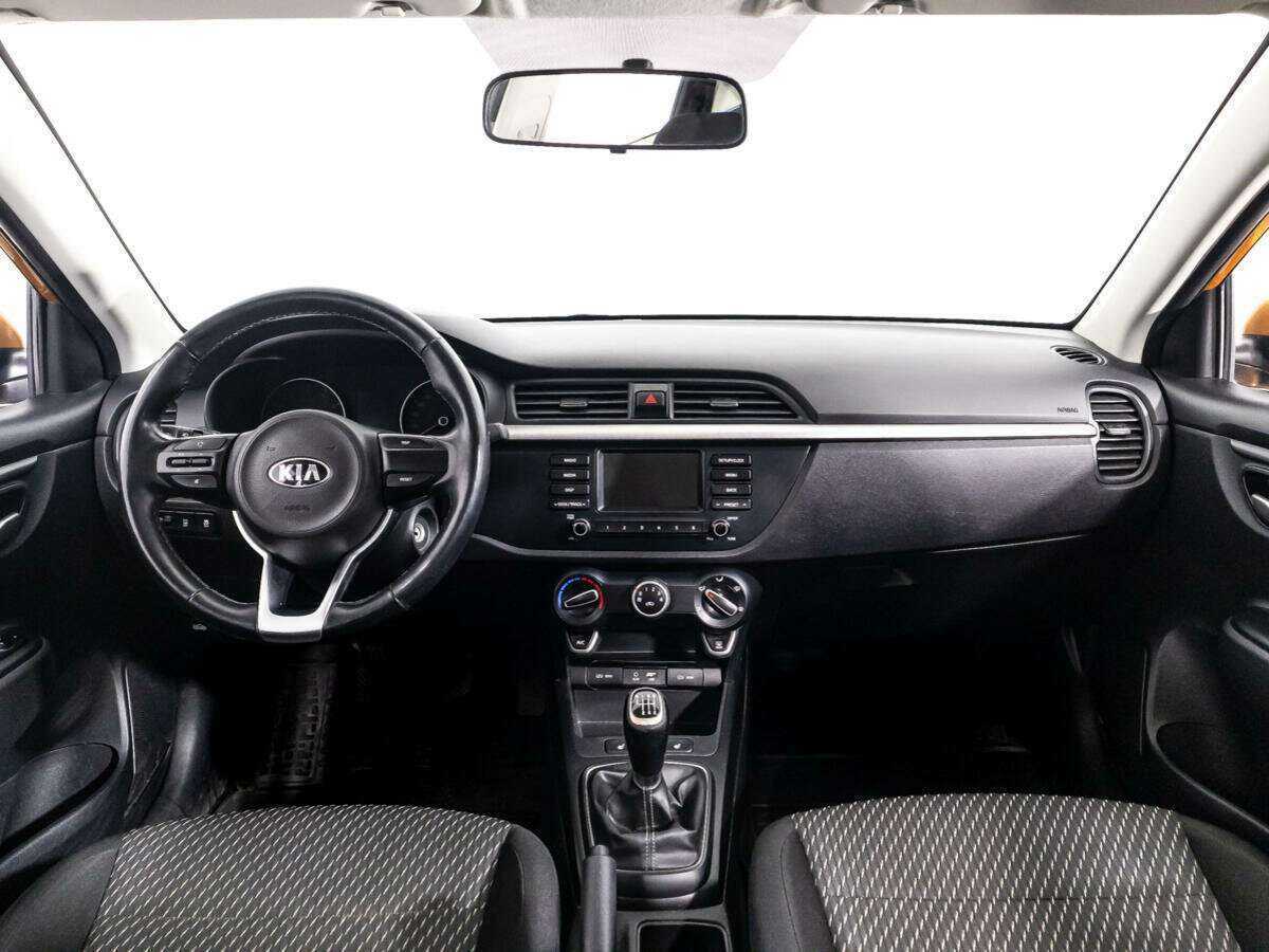 Kia Rio, 2017 Фото №13