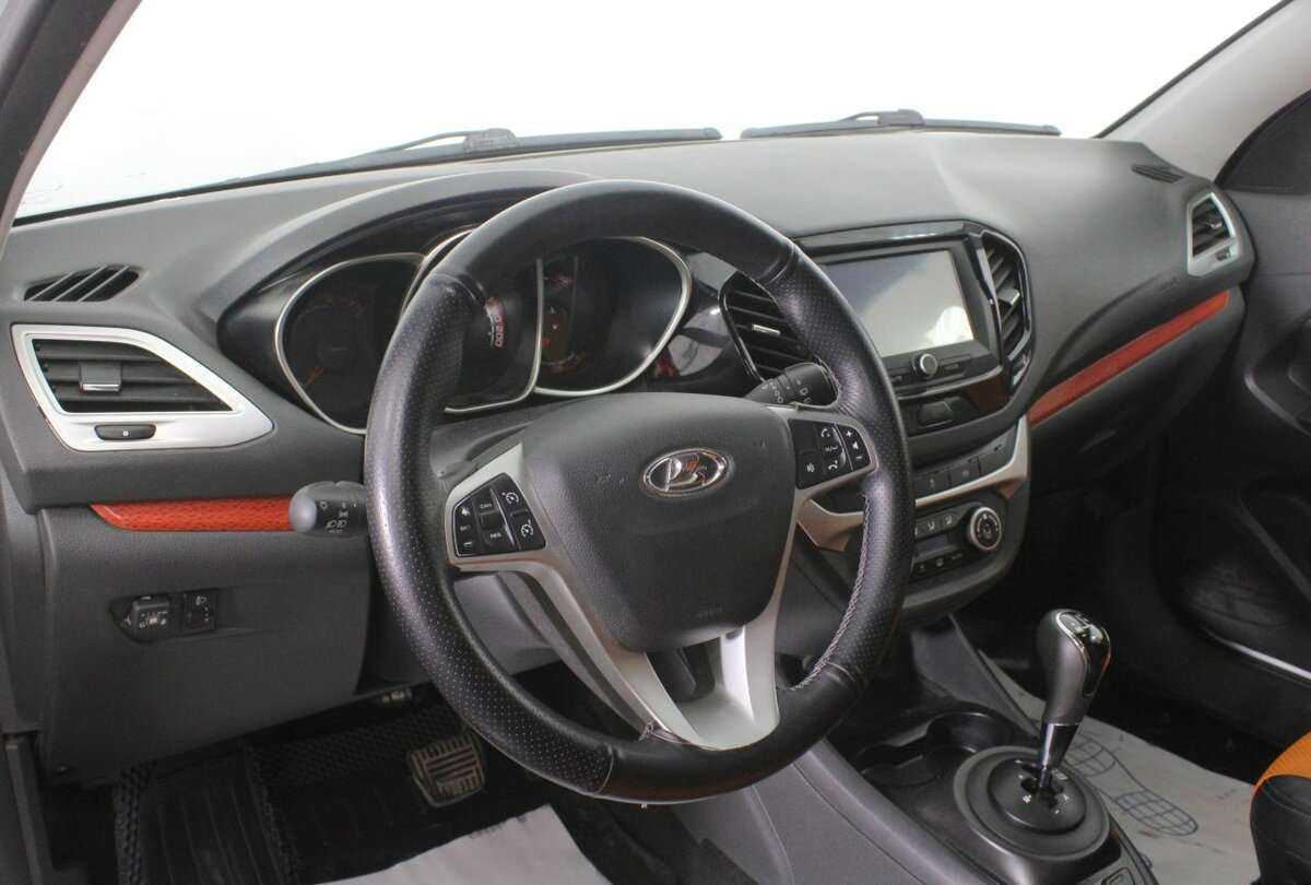 Lada (ВАЗ) Vesta SW, 2019 Фото №11