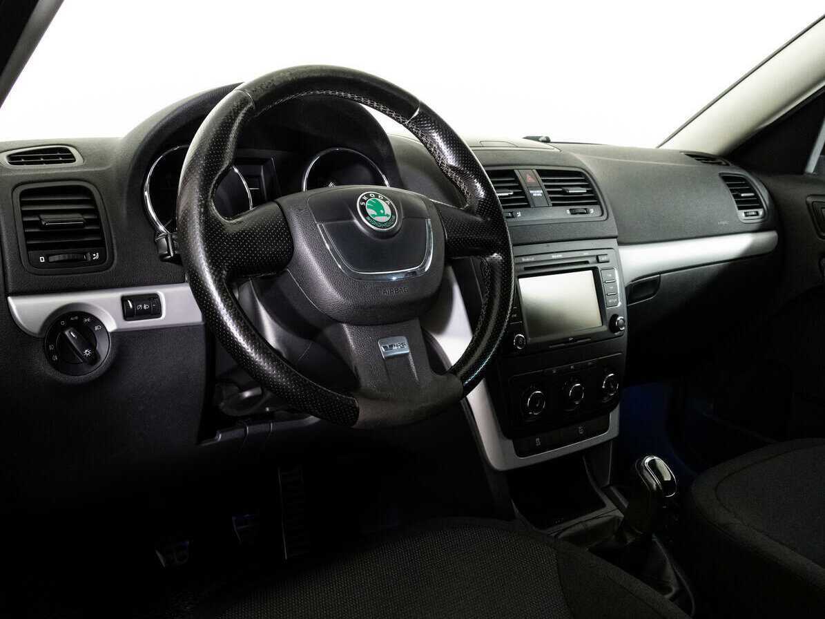 Skoda Yeti, 2012 Фото №8