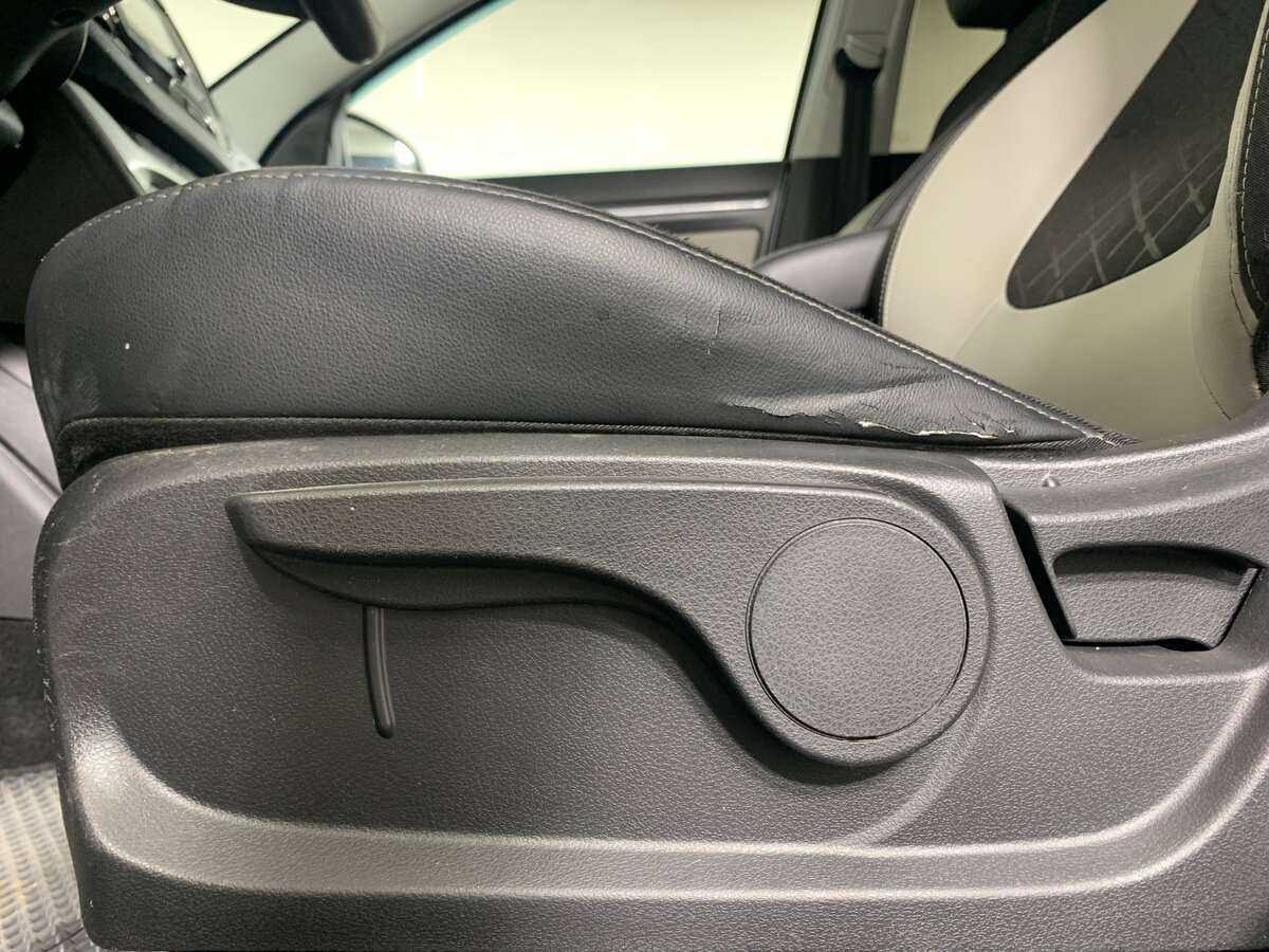 Lada (ВАЗ) Vesta SW Cross, 2018 Фото №14