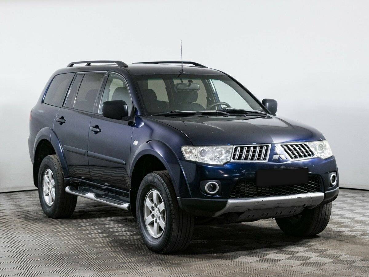 Mitsubishi Pajero Sport, 2012 Фото №3