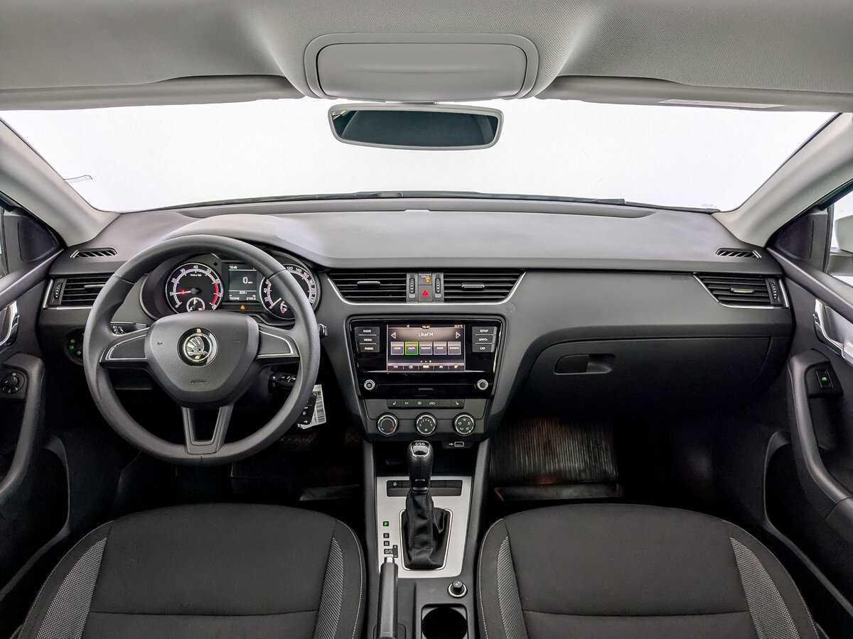 Skoda Octavia, 2018 Фото №14