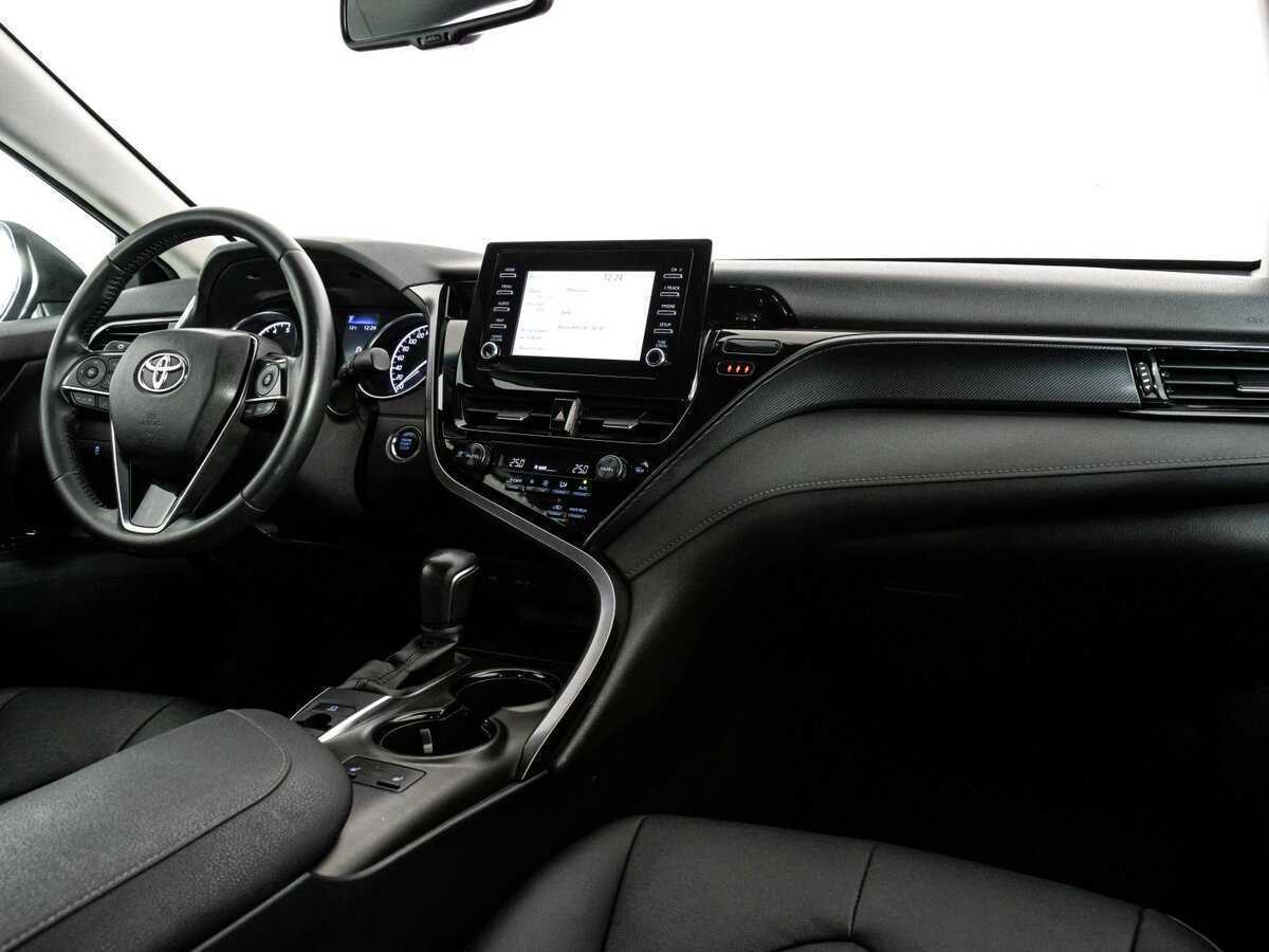 Toyota Camry, 2021 Фото №7