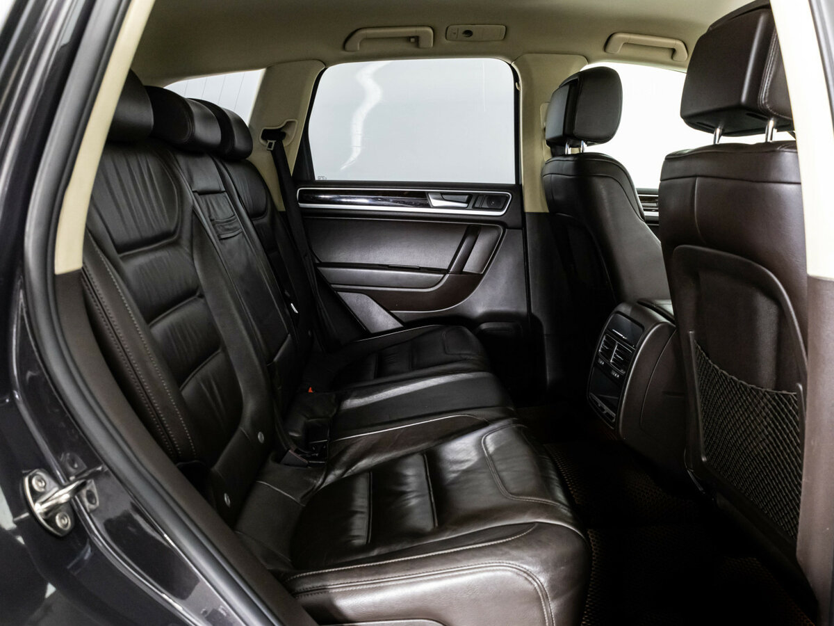 Volkswagen Touareg II, 2012 Фото №16
