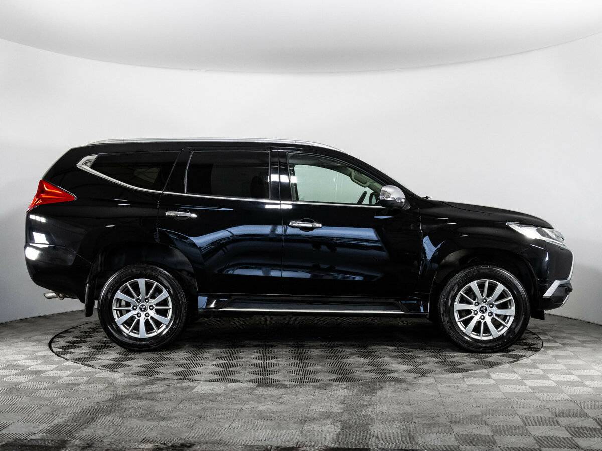 Mitsubishi Pajero Sport, 2018 Фото №4