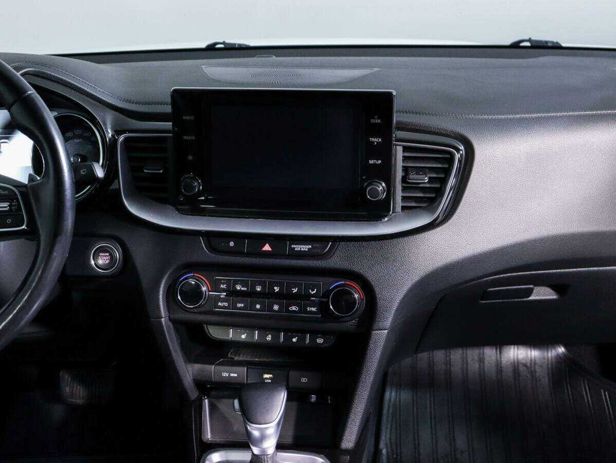 Kia XCeed, 2020 Фото №11
