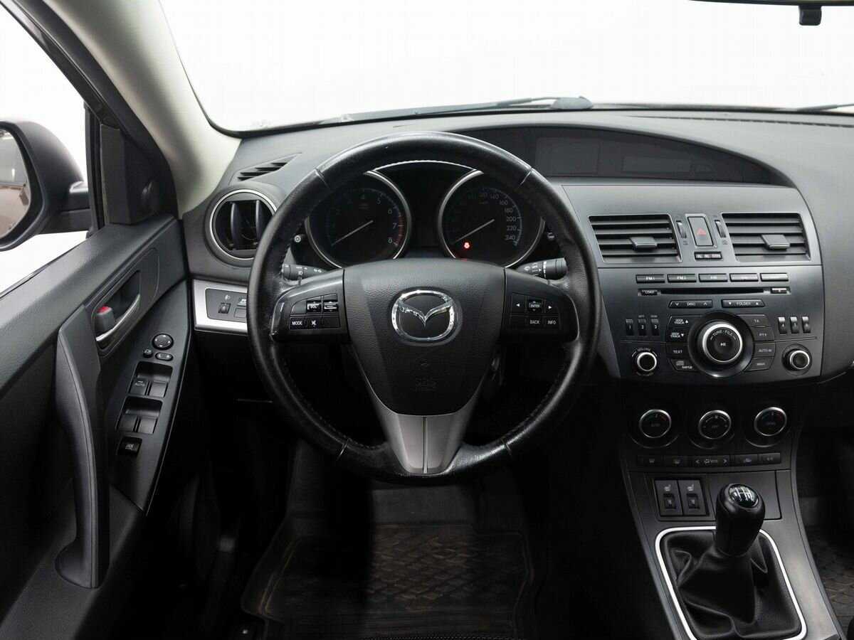 Mazda 3, 2012 Фото №15