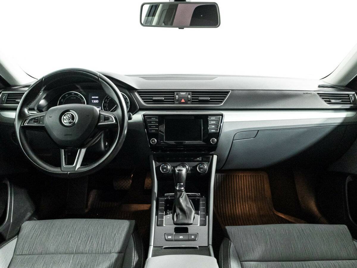 Skoda Superb, 2015 Фото №13