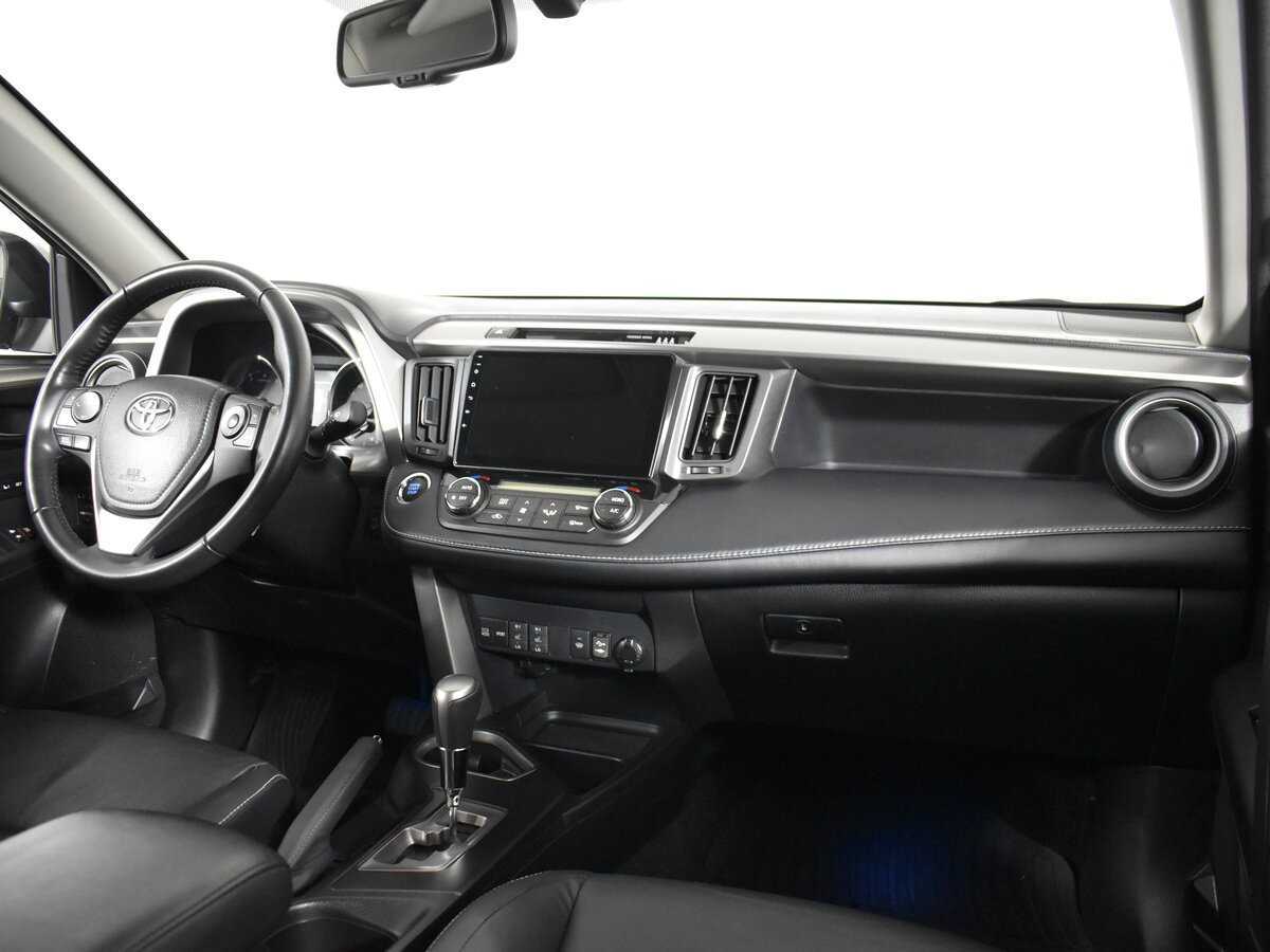 Toyota RAV4, 2018 Фото №16