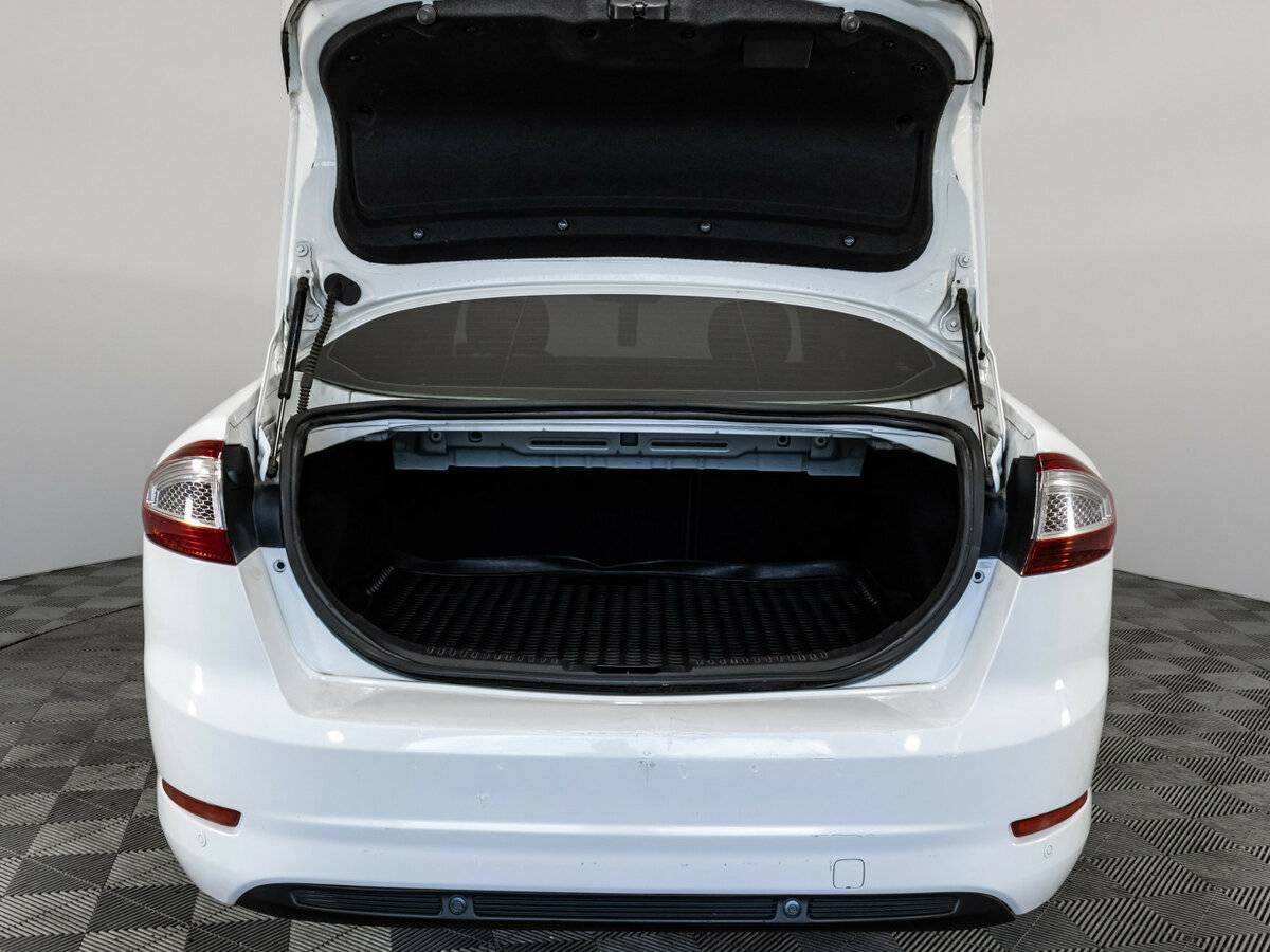 Ford Mondeo, 2012 Фото №17