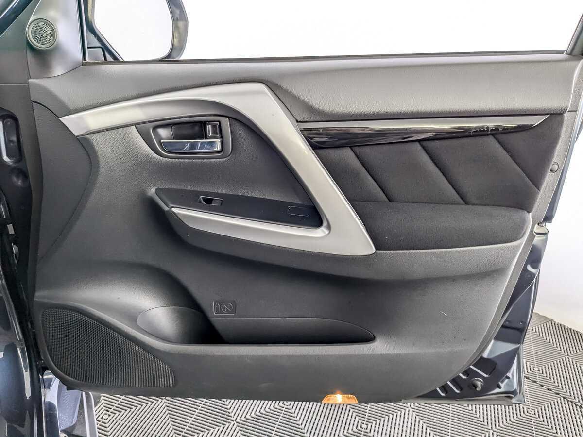 Mitsubishi Pajero Sport, 2019 Фото №22