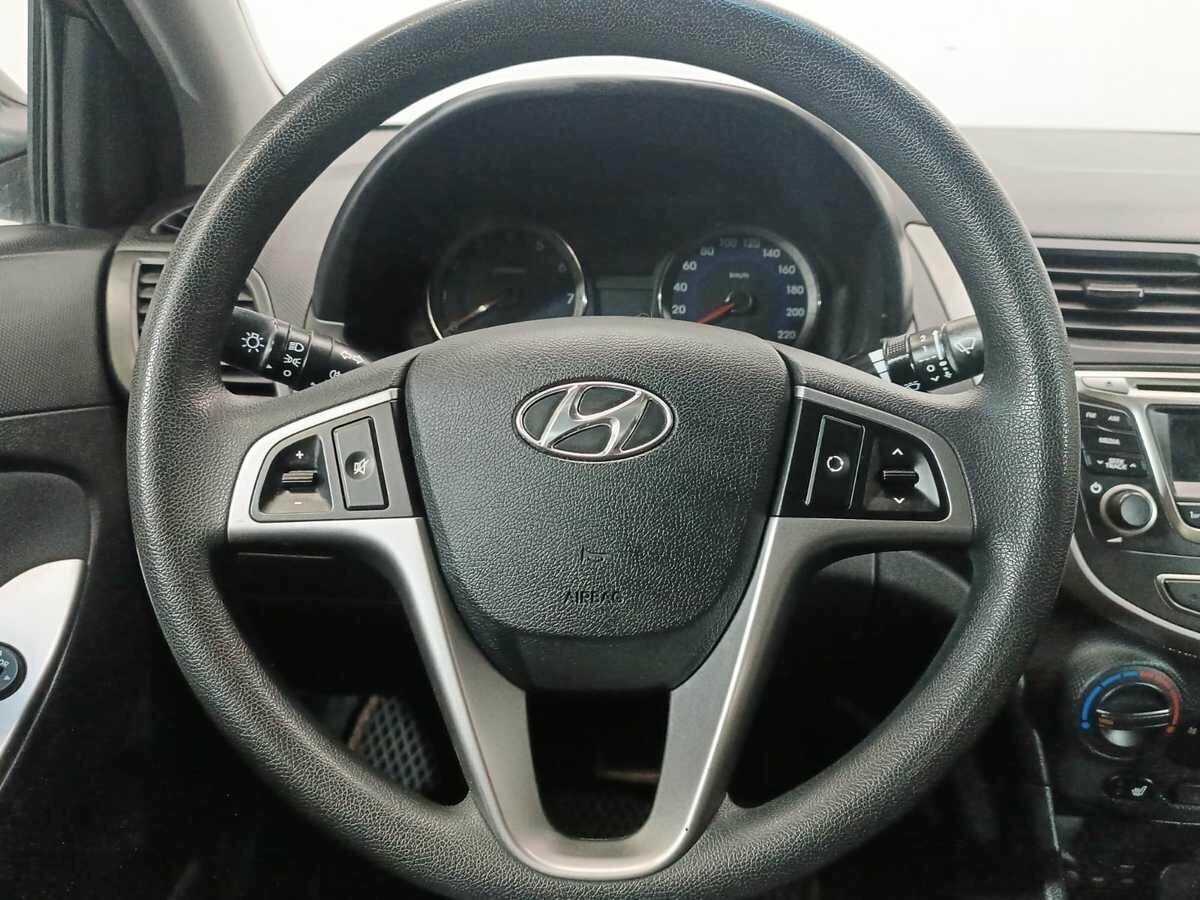 Hyundai Solaris, 2016 Фото №12