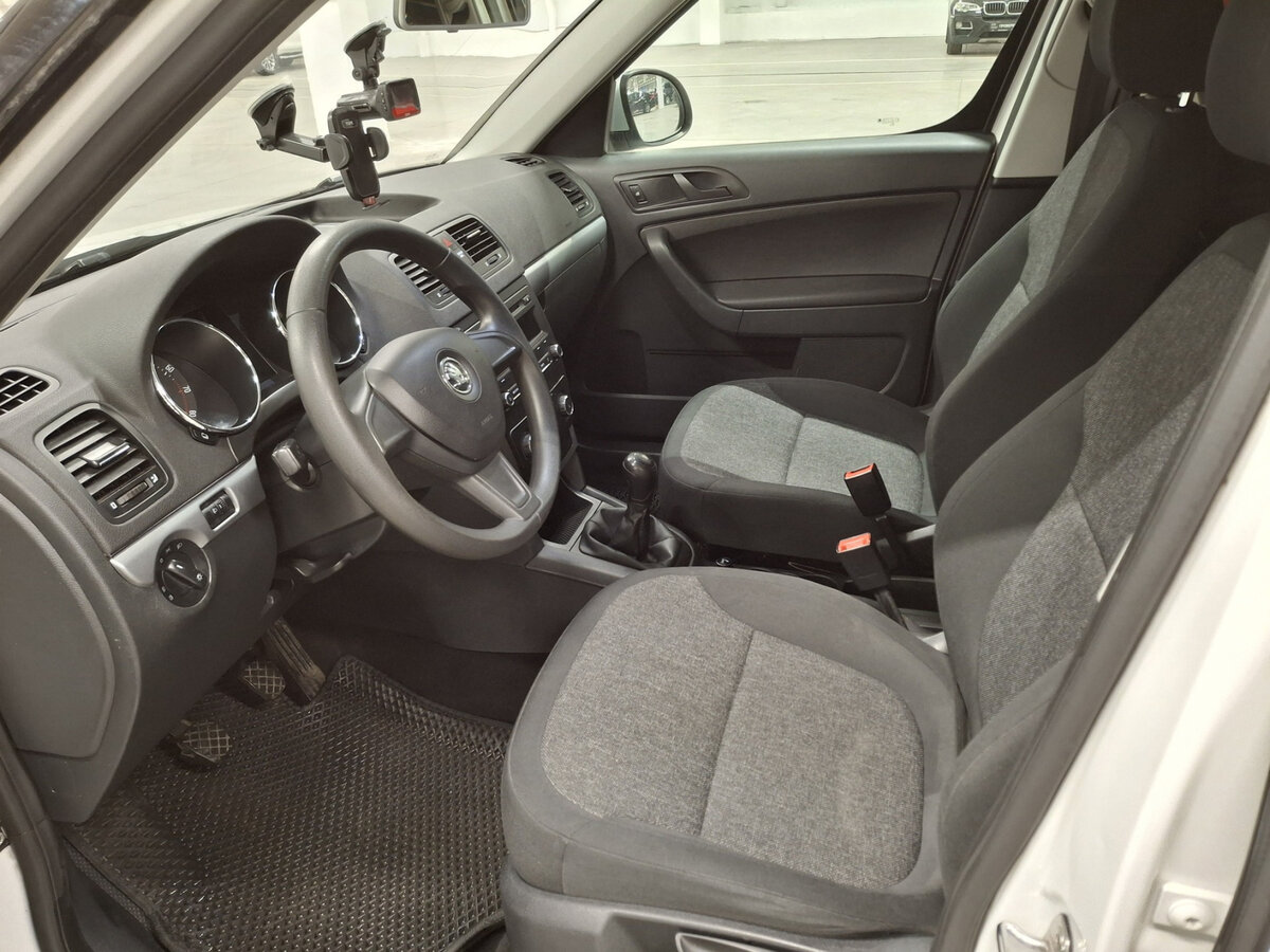 Skoda Yeti I Рестайлинг, 2014 Фото №15