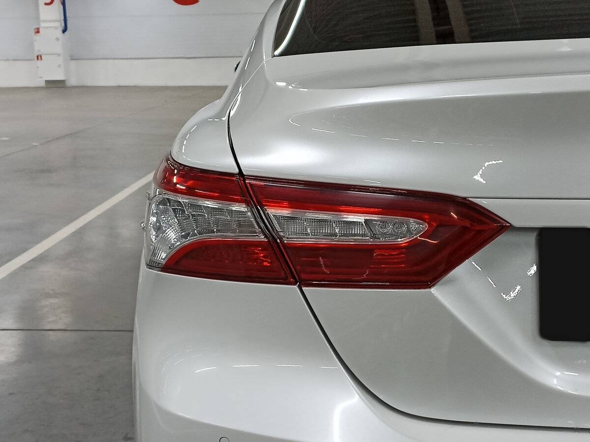 Toyota Camry, 2021 Фото №9