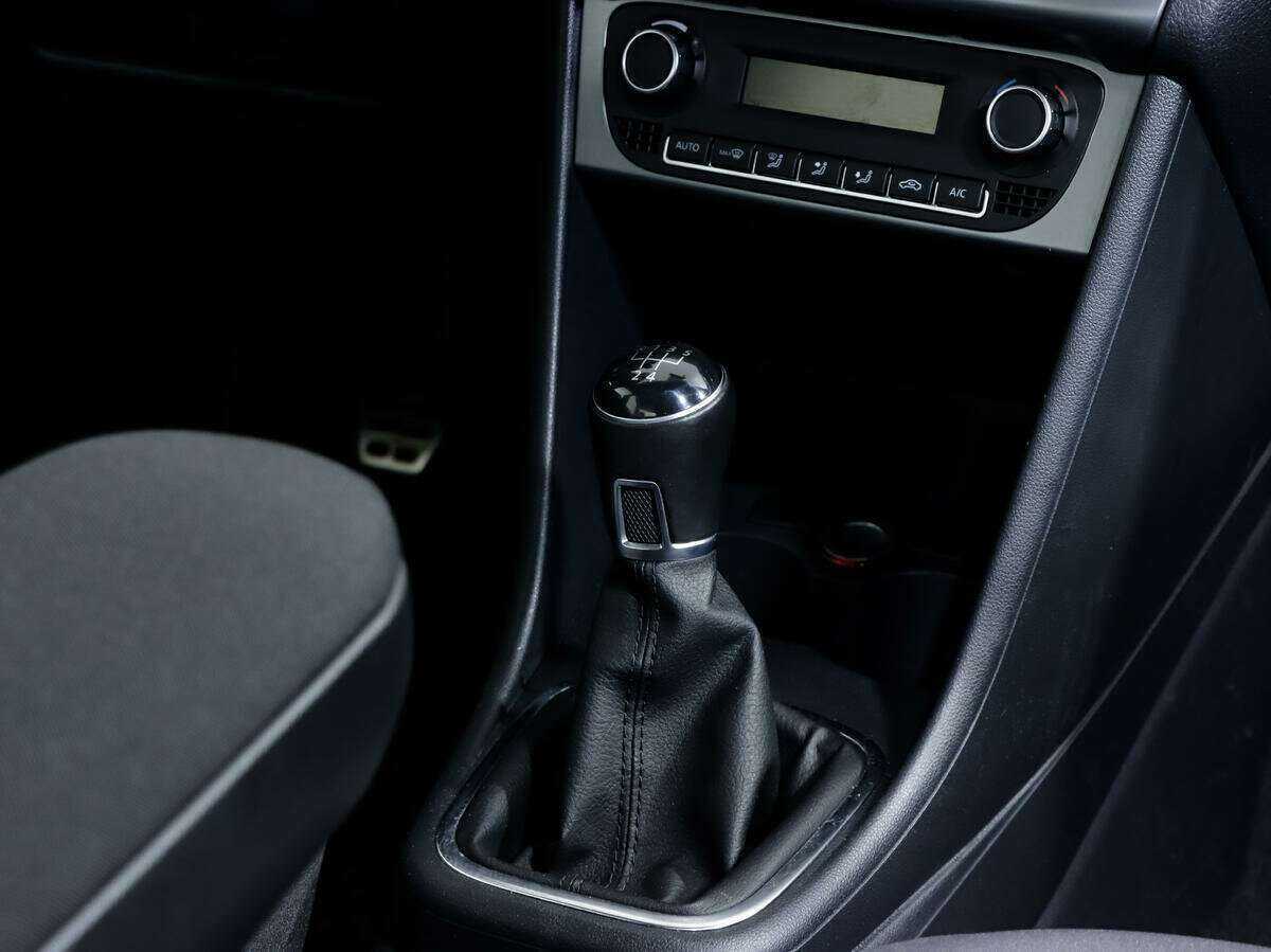 Volkswagen Polo, 2016 Фото №13