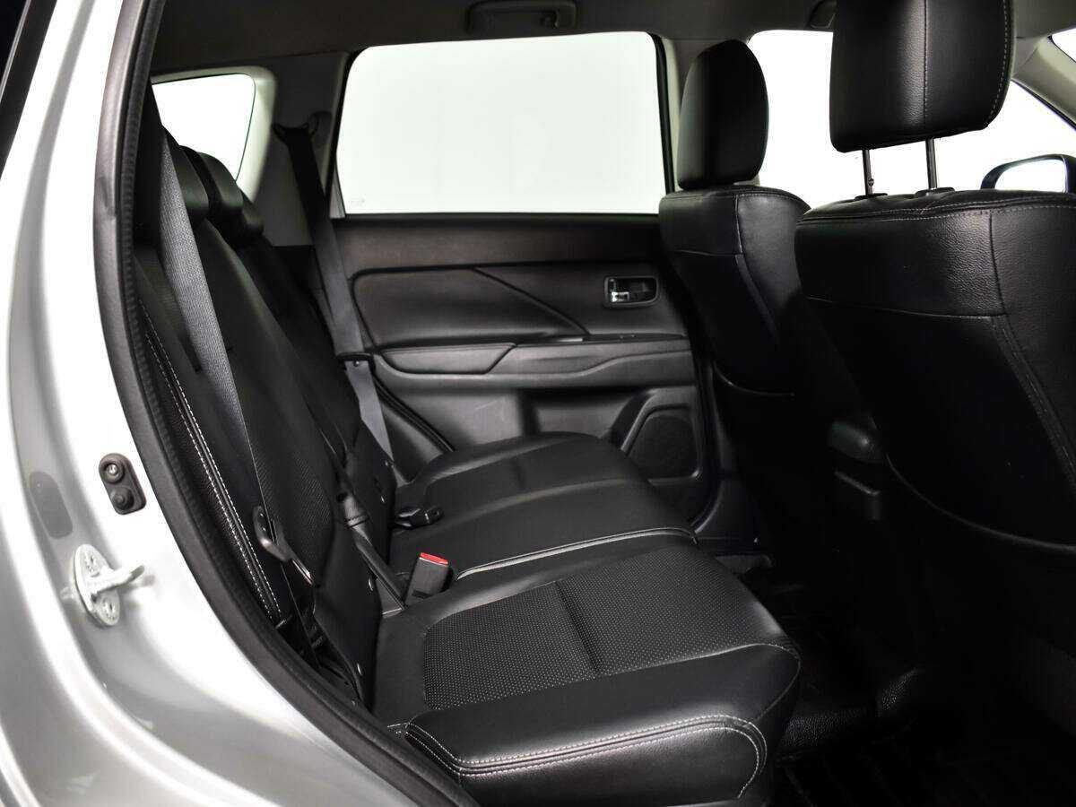 Mitsubishi Outlander, 2016 Фото №10