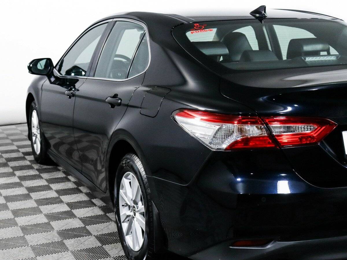 Toyota Camry, 2019 Фото №17
