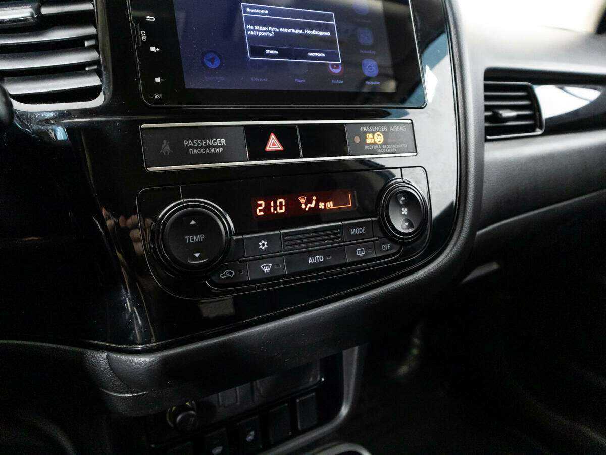 Mitsubishi Outlander, 2019 Фото №15