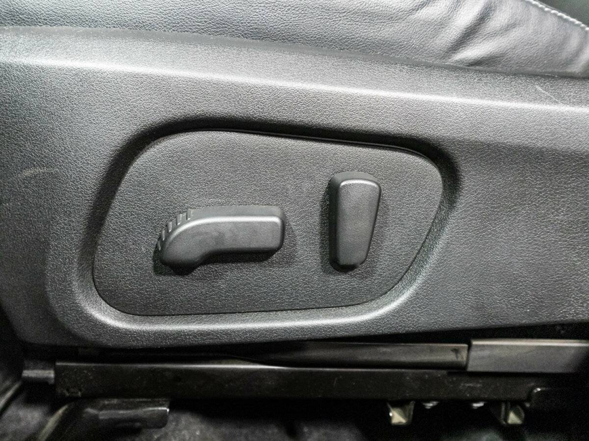 Subaru Forester, 2018 Фото №17