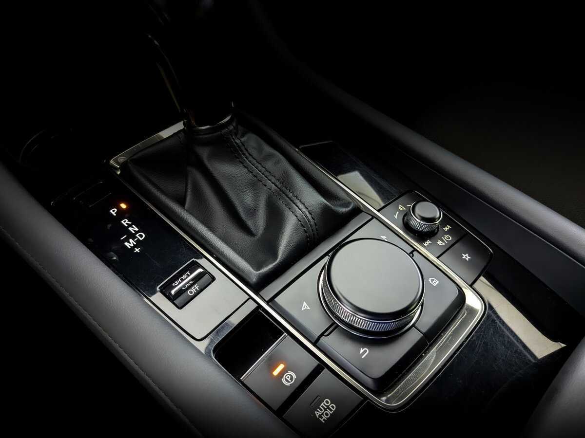 Mazda 3, 2019 Фото №21