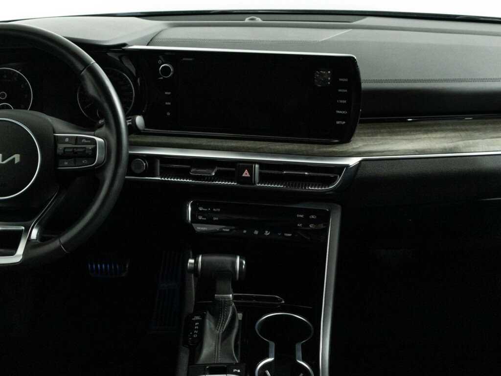 Kia K5, 2022 Фото №14
