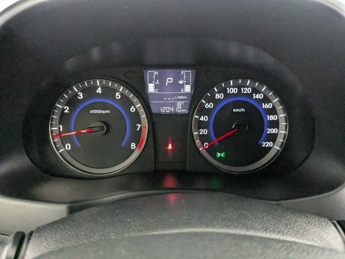 Hyundai Solaris, 2015 Фото №11