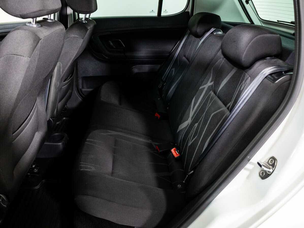 Skoda Fabia, 2014 Фото №10