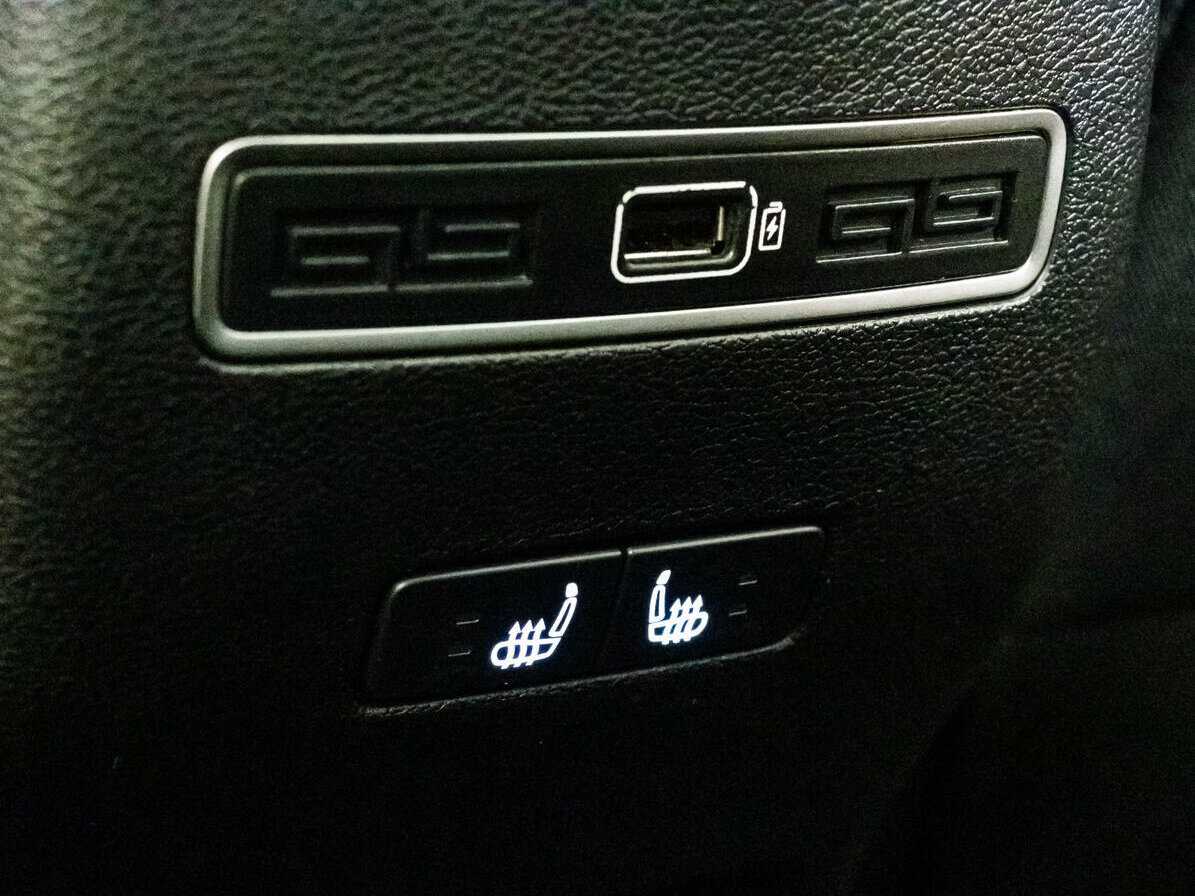 Geely Coolray, 2022 Фото №22