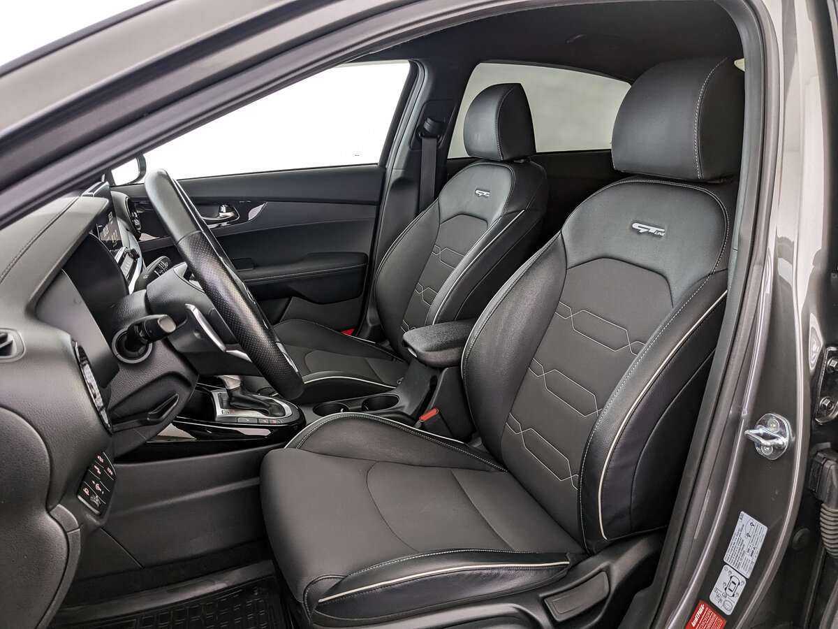 Kia Cerato, 2021 Фото №16