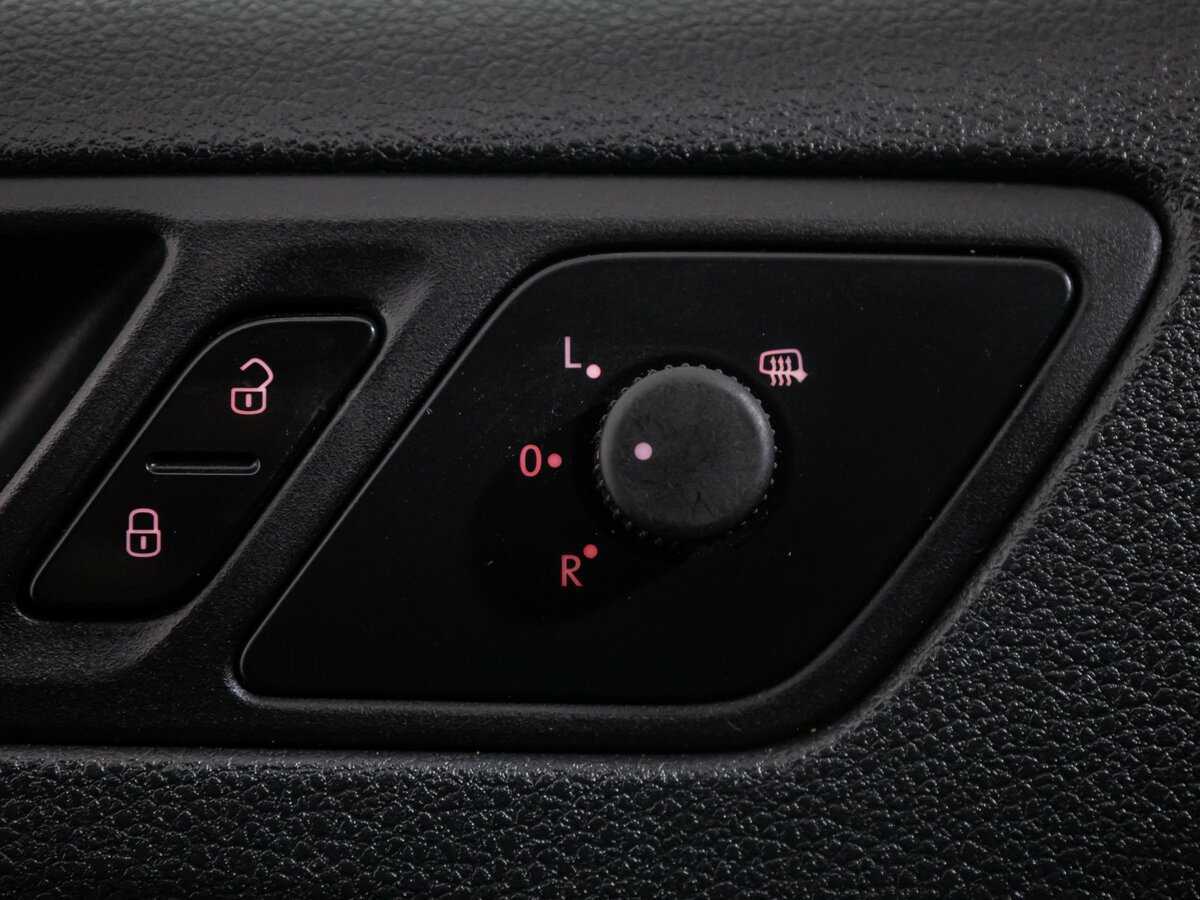 Volkswagen Jetta, 2012 Фото №16