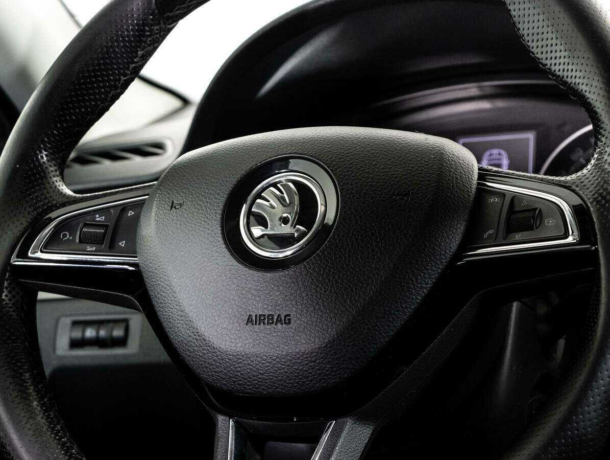 Skoda Rapid, 2017 Фото №10