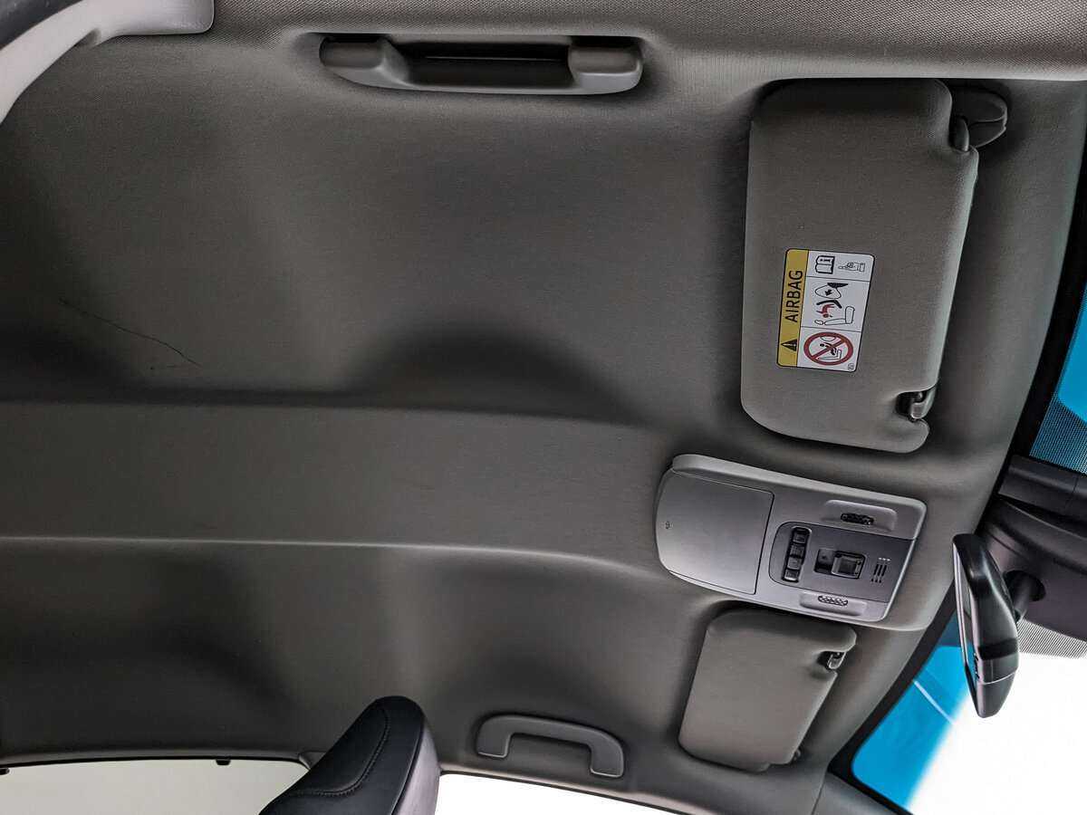 Toyota Camry, 2018 Фото №19