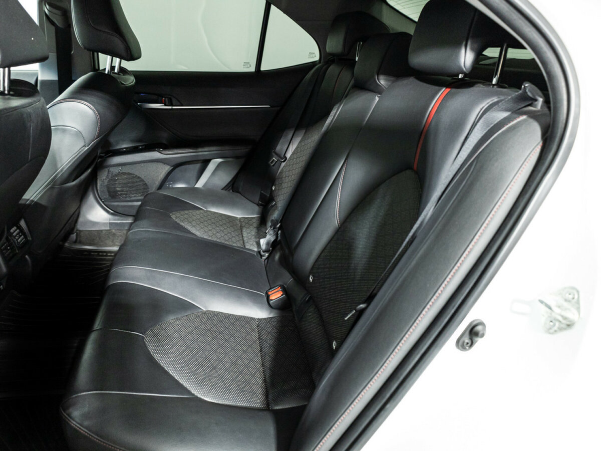 Toyota Camry VIII (XV70), 2020 Фото №8