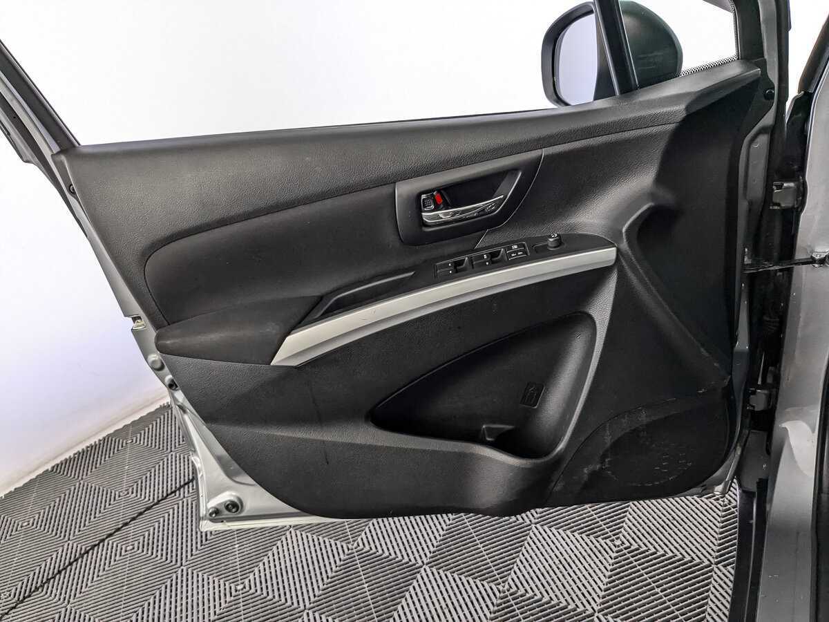 Suzuki SX4, 2014 Фото №15