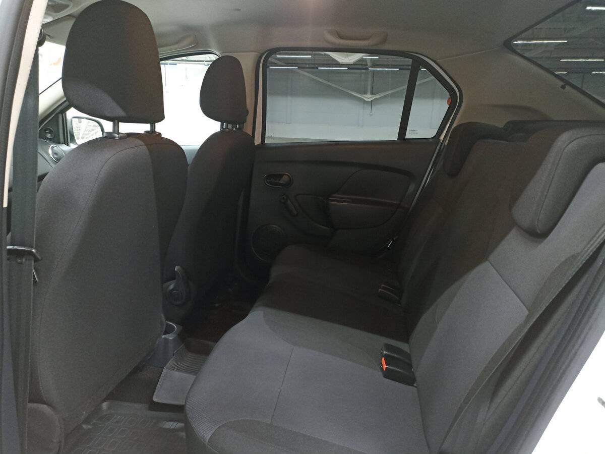 Renault Logan, 2020 Фото №12