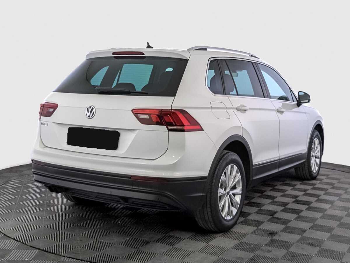 Volkswagen Tiguan, 2018 Фото №5