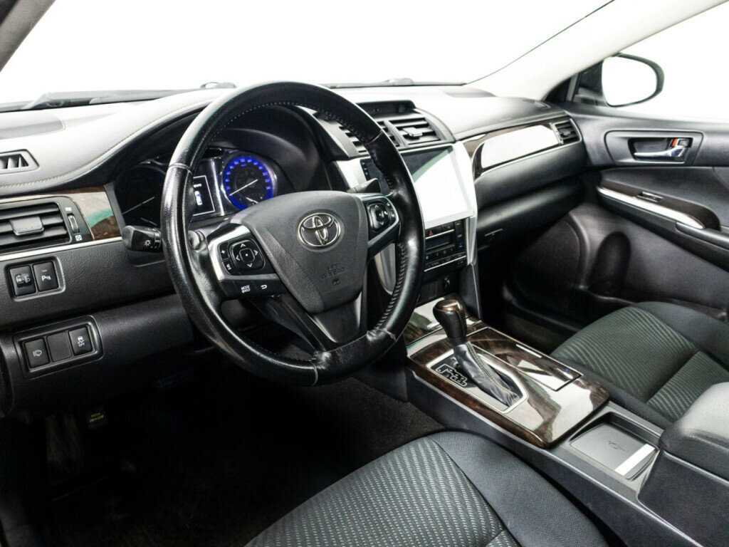 Toyota Camry, 2018 Фото №11