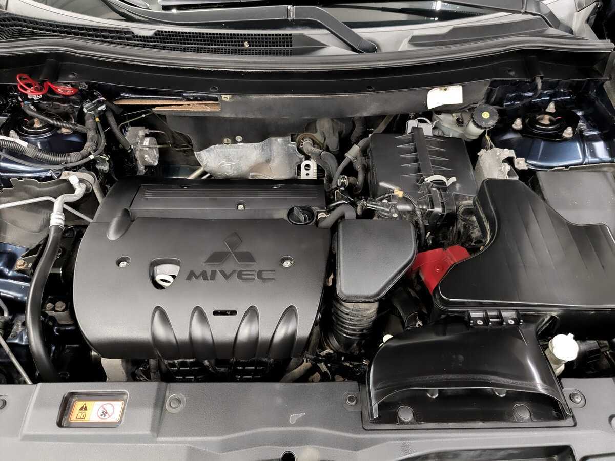 Mitsubishi Outlander, 2017 Фото №9