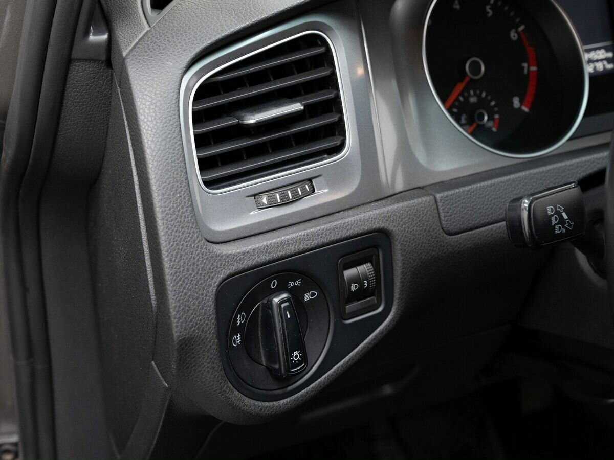 Volkswagen Golf, 2013 Фото №19