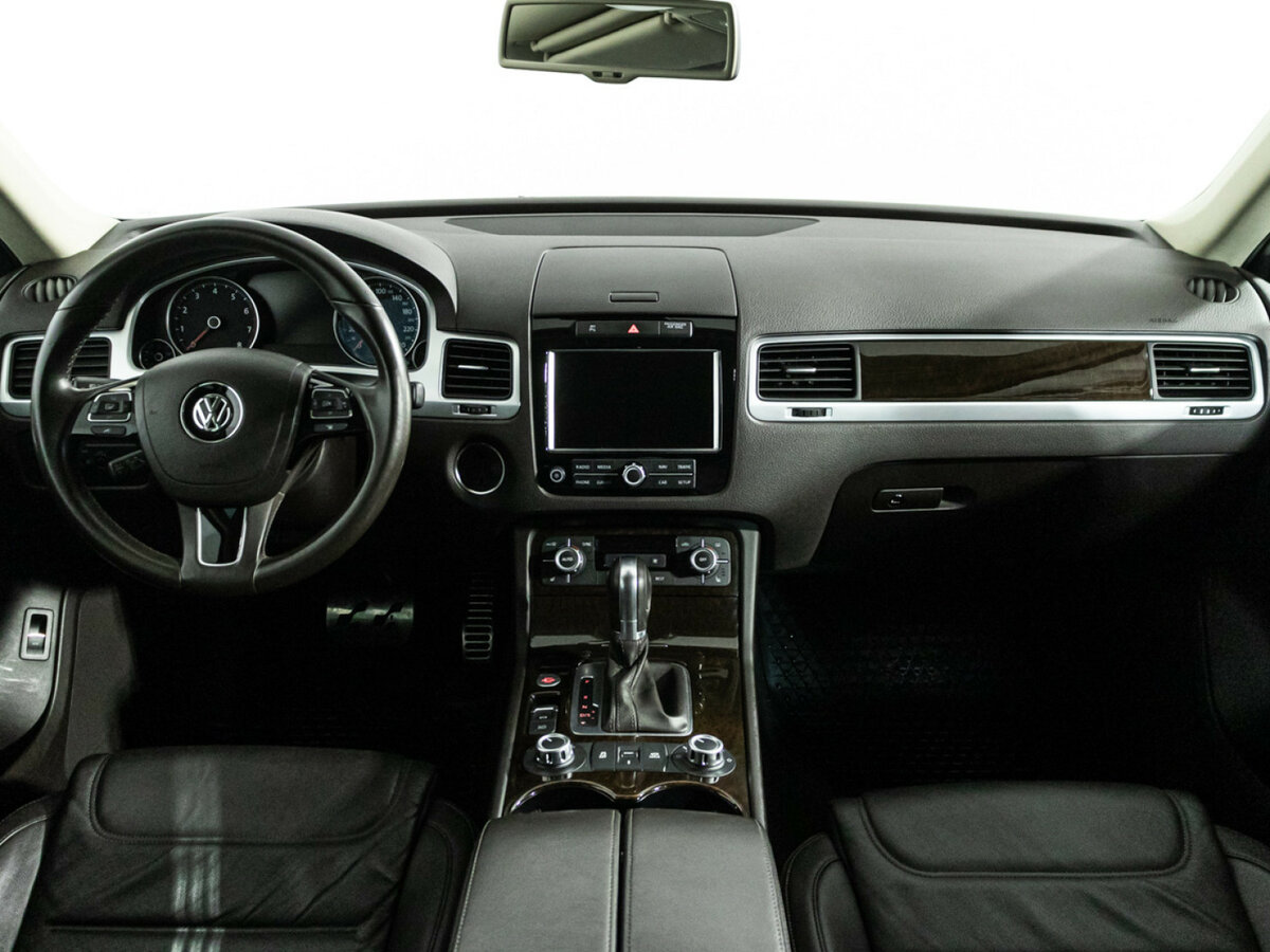 Volkswagen Touareg II, 2014 Фото №11
