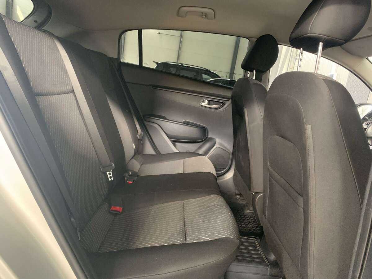 Kia Rio X-Line, 2019 Фото №14