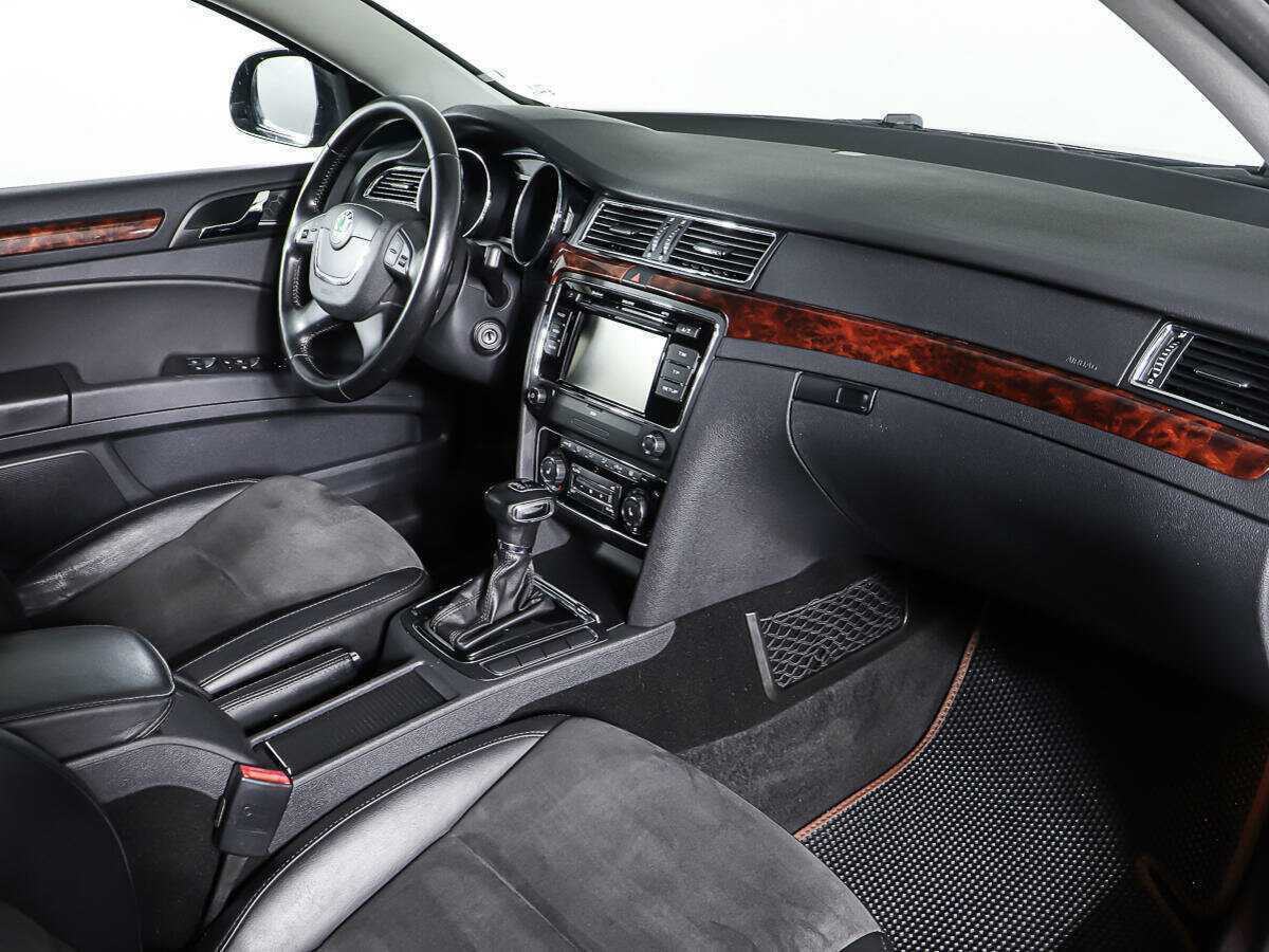 Skoda Superb, 2012 Фото №12