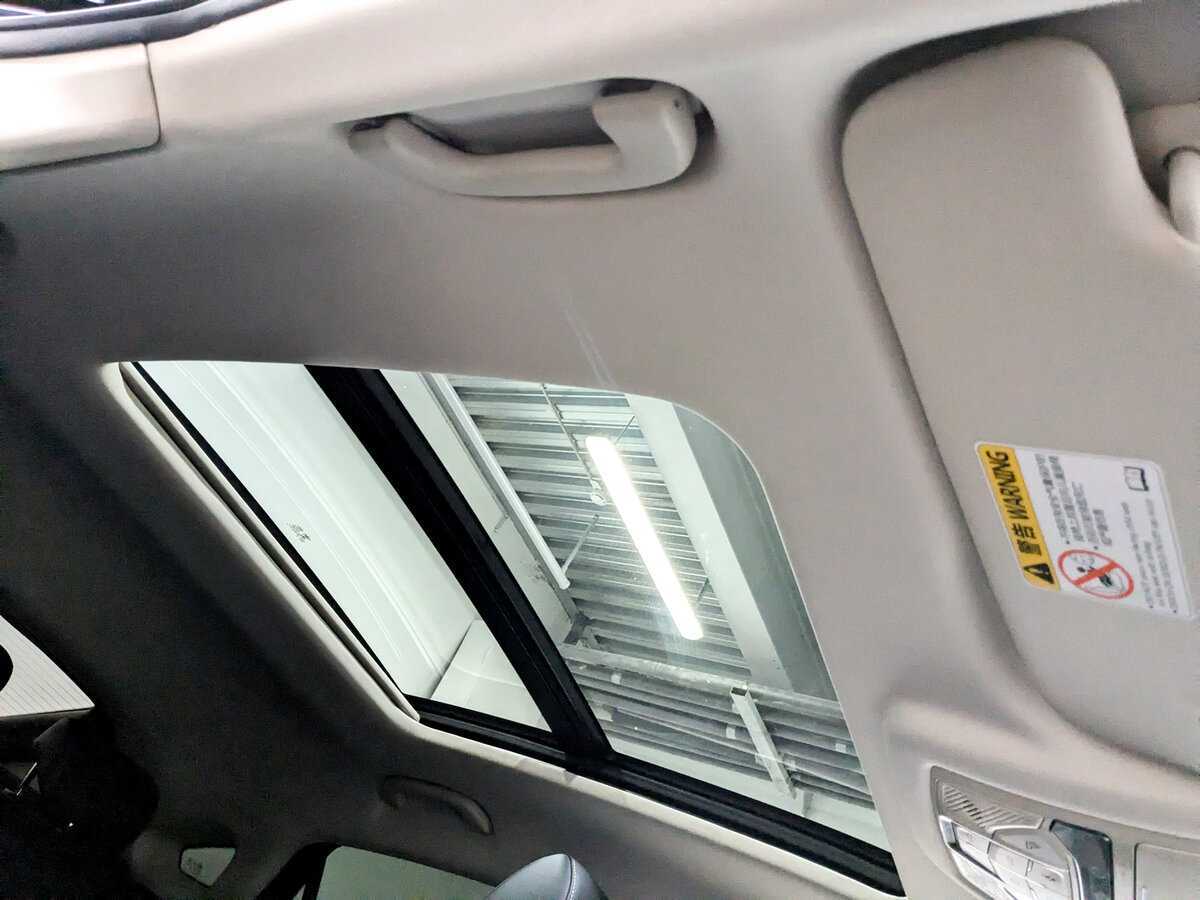 FAW Bestune B70, 2023 Фото №23