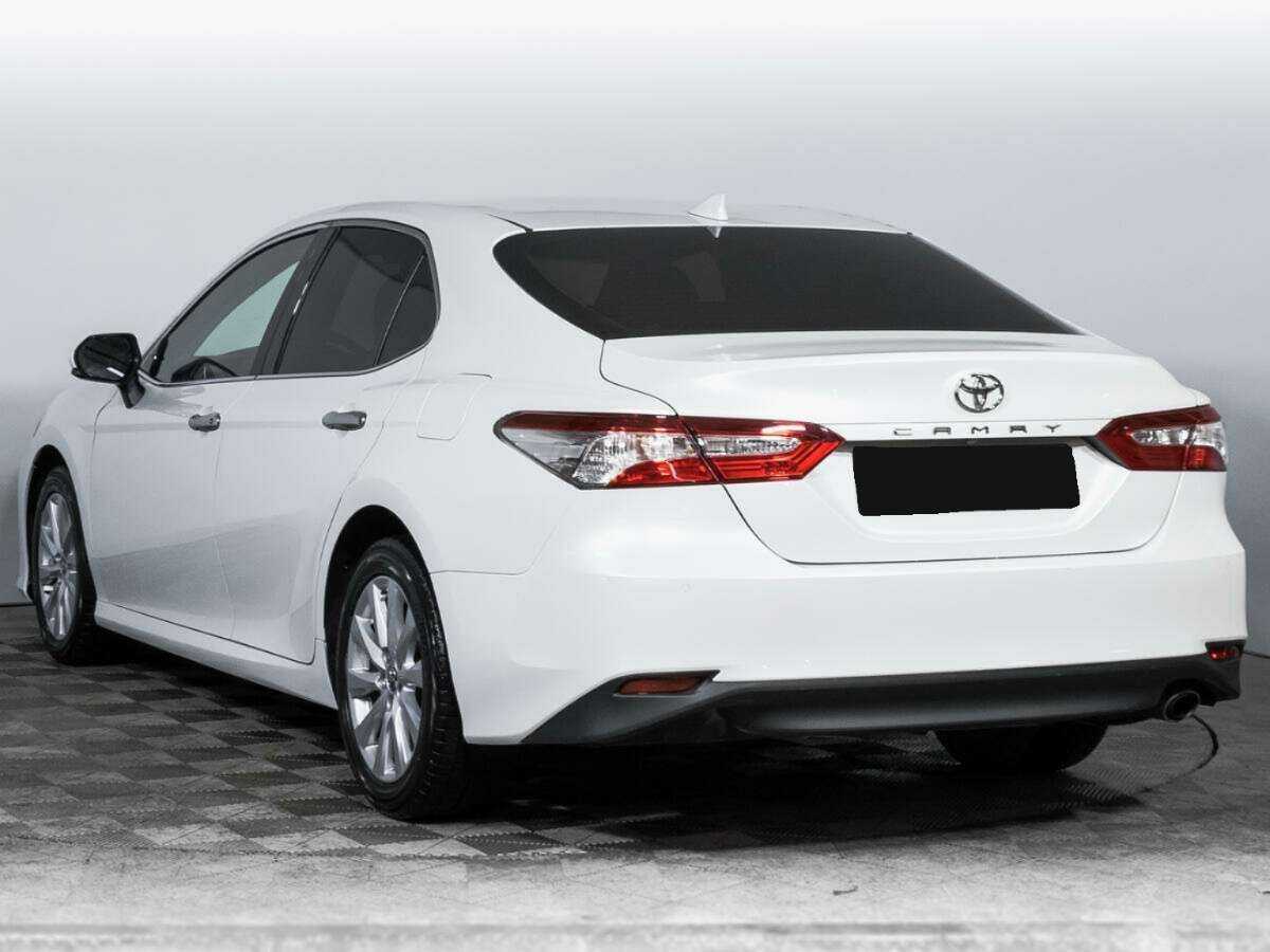 Toyota Camry, 2019 Фото №7